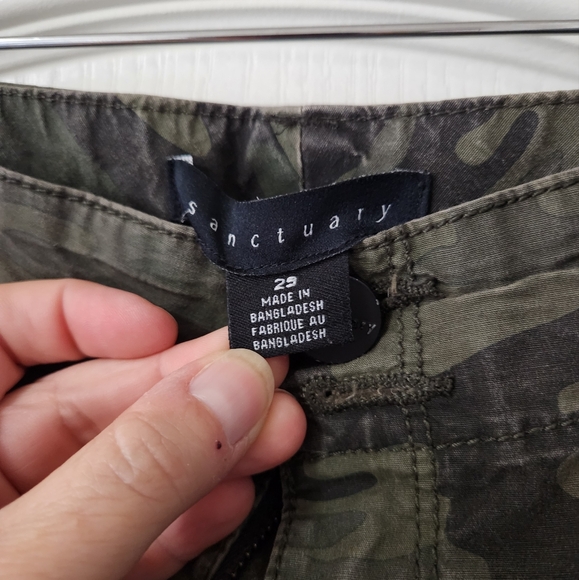 Sanctuary camo ankle pants size 29 - Picture 5 of 5